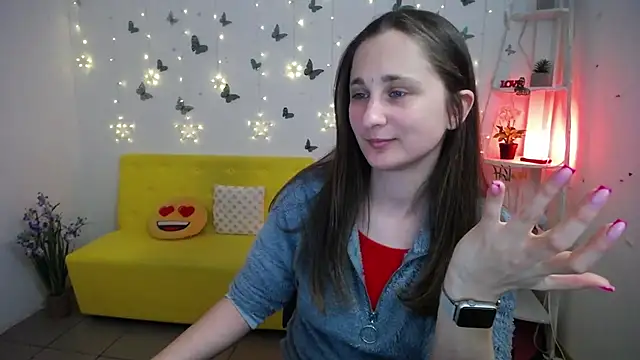 Snapshot of MichelLeee chatting on May 2026 11:28:01 AM MichelLeee online show from May 2026 11:28:01 AM