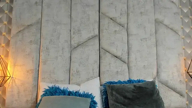 AshleyHill2 online show from April 2026 02:06:01 AM