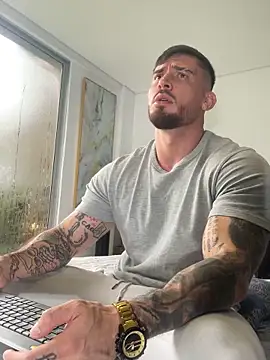 DimitriSullivan  online show from February 2026 01:32:02 PM