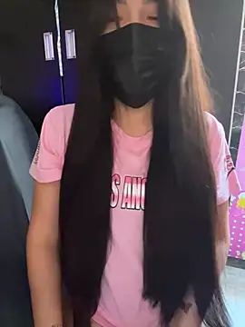 Snapshot of Velyn_18 chatting on February 2026 06:55:02 PM Velyn 18 online show from February 2026 06:55:02 PM