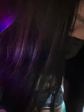 Snapshot of Velyn_18 chatting on February 2026 05:09:02 PM Velyn 18 online show from February 2026 05:09:02 PM