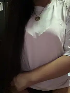 Snapshot of Velyn_18 chatting on February 2026 06:26:01 AM Velyn 18 online show from February 2026 06:26:01 AM