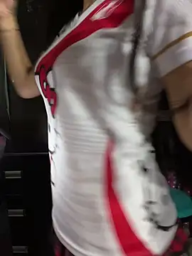 Snapshot of Velyn_18 chatting on February 2026 02:24:01 AM Velyn 18 online show from February 2026 02:24:01 AM