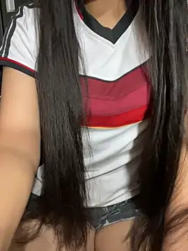 Snapshot of Velyn_18 chatting on March 2026 02:28:02 AM Velyn 18 online show from March 2026 02:28:02 AM