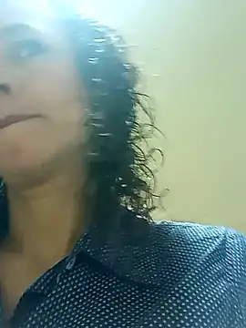 Snapshot of AriannaRussell_ chatting on June 2026 12:47:02 PM AriannaRussell online show from June 2026 12:47:02 PM