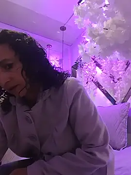 Snapshot of AriannaRussell_ chatting on June 2026 12:26:02 PM AriannaRussell online show from June 2026 12:26:02 PM