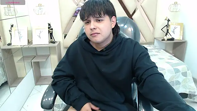 AndrewPherson online show from January 2025 04:55:01 PM