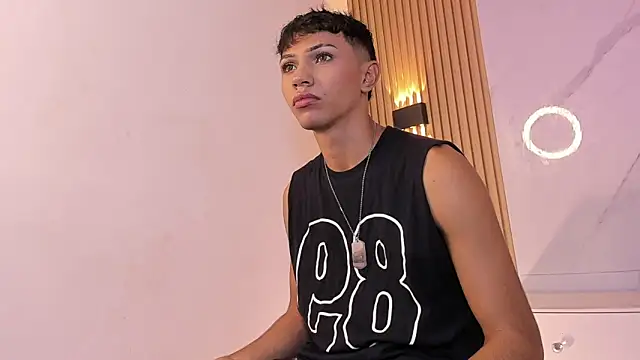 im sebaslopez online show from January 2025 05:25:02 AM