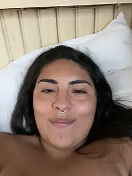 beatrix 001 online show from December 2024 04:38:01 PM