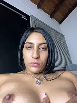 Snapshot of bigasssweet_2 chatting on April 2026 01:27:01 AM bigasssweet 2 online show from April 2026 01:27:01 AM