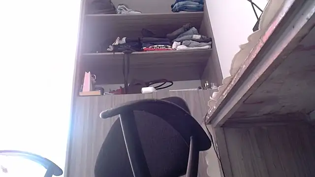 nicolle milf1978 online show from June 2026 02:33:01 PM