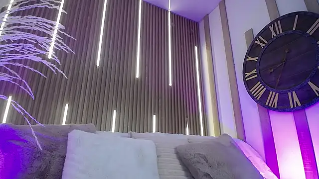 Noah Xitruxx online show from November 2025 01:12:02 PM