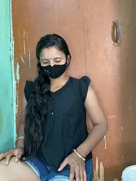 Suhani512 online show from February 2026 05:03:01 AM