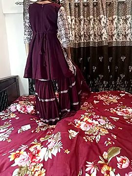Cute-Bhavya online show from October 2025 11:09:01 AM