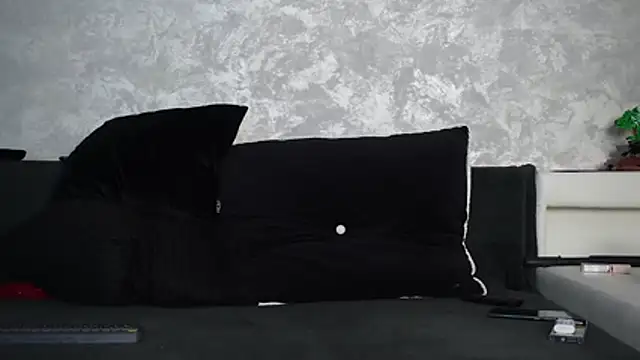 SquirtyFit Devil online show from October 2025 09:37:01 PM