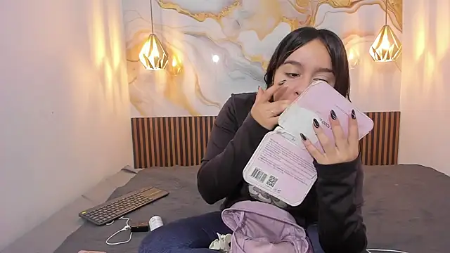 MelissaGilll online show from November 2025 01:15:02 PM