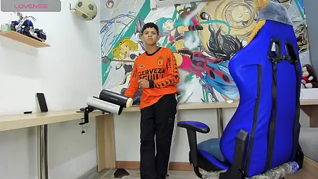 Snapshot of Jeffry_wolvess chatting on January 2025 12:15:01 PM Jeffry wolvess online show from January 2025 12:15:01 PM