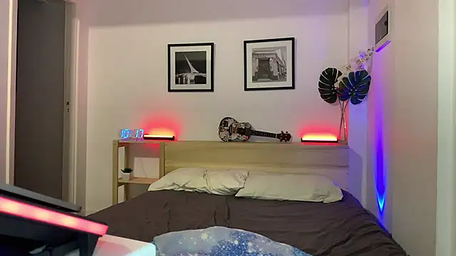 Den BlueXx online show from January 2025 01:18:02 AM