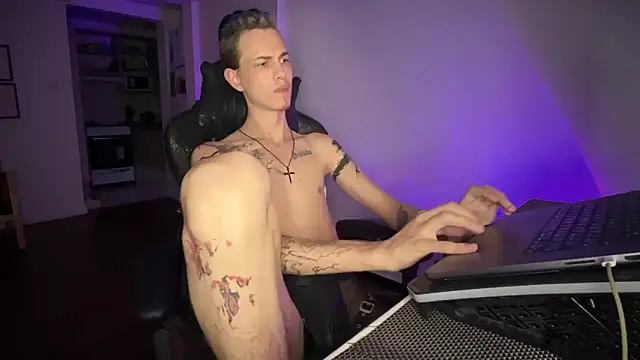 Den BlueXx online show from March 2026 11:22:02 PM