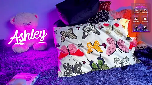 1Ashley  online show from November 2025 03:05:01 AM