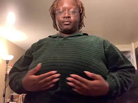 BigKittyRaven online show from December 2024 08:21:02 PM