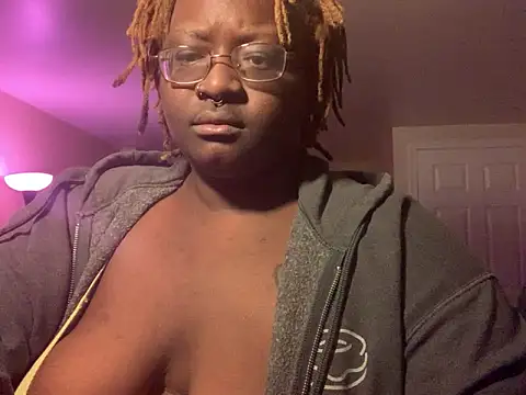 BigKittyRaven online show from January 2025 05:22:02 AM