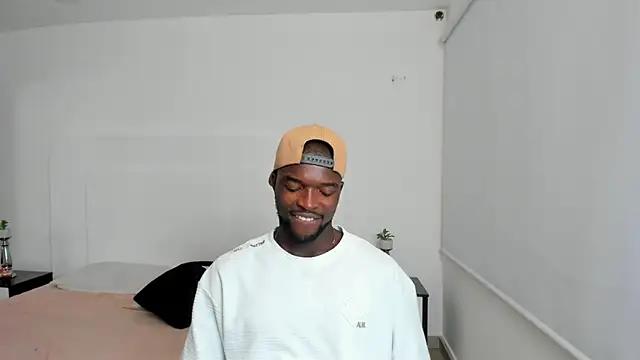 Dylan Taylor online show from March 2025 03:30:01 AM