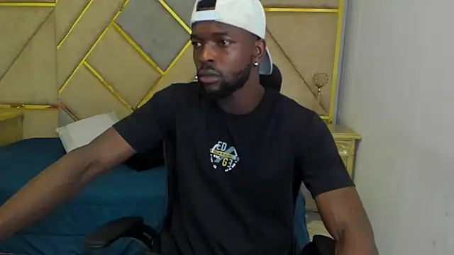 Dylan Taylor online show from October 2025 04:24:01 AM