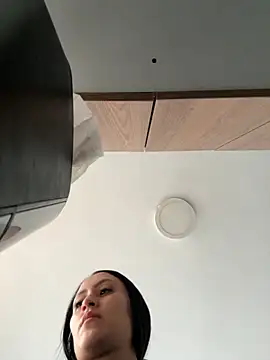 ellie mcdonald online show from November 2025 06:41:02 PM