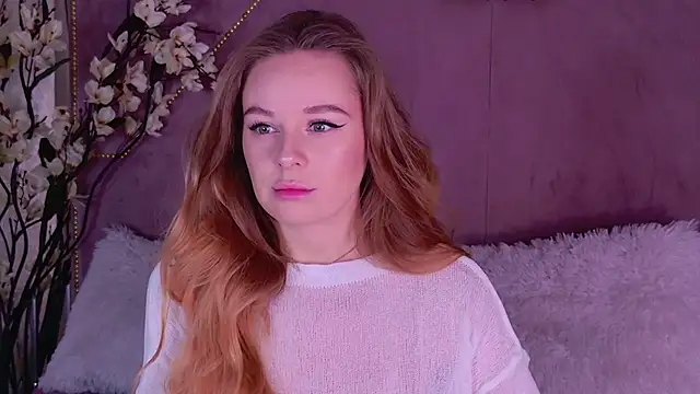 BeatriceEsmont online show from December 2025 08:25:02 PM