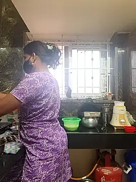 Snapshot of Tamil_Shalini_Lustyy chatting on January 2026 01:53:01 AM Tamil Shalini Lustyy online show from January 2026 01:53:01 AM