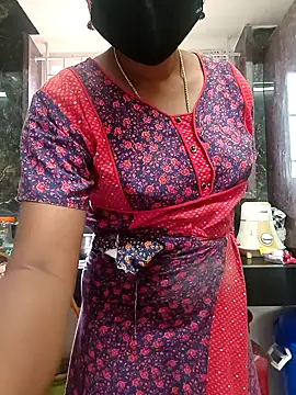 Snapshot of Tamil_Shalini_Lustyy chatting on January 2026 05:45:02 AM Tamil Shalini Lustyy online show from January 2026 05:45:02 AM