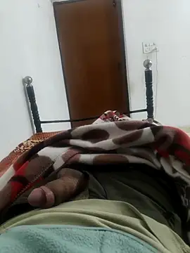 Snapshot of shale26 chatting on March 2025 02:51:02 AM shale26 online show from March 2025 02:51:02 AM