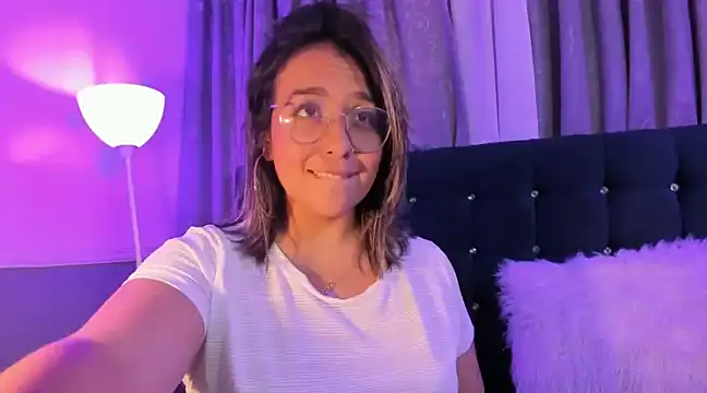 Pandoracherry online show from February 2025 03:30:01 AM