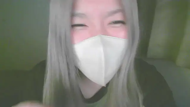 Snapshot of Remi_official chatting on May 2026 06:05:02 PM Remi official online show from May 2026 06:05:02 PM
