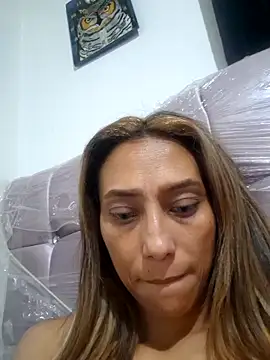 Snapshot of salome_drasin chatting on June 2026 08:19:01 AM salome drasin online show from June 2026 08:19:01 AM
