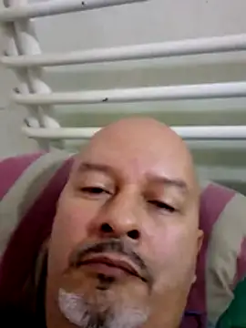 Snapshot of Juan_45 chatting on June 2026 02:33:01 PM Juan 45 online show from June 2026 02:33:01 PM