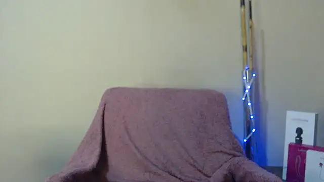 natgirlnatural online show from April 2026 07:44:02 PM