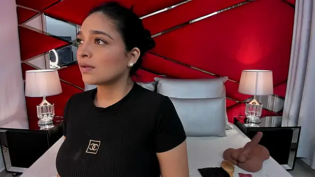 AdeleGray online show from February 2025 12:42:01 PM