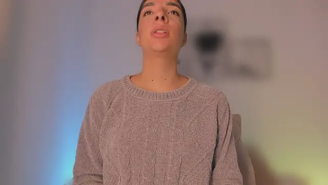 777AylinZ online show from February 2026 10:21:02 AM