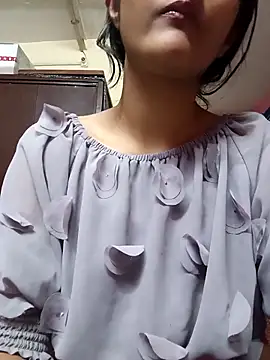 BabySlimmy10 online show from March 2025 11:39:02 PM