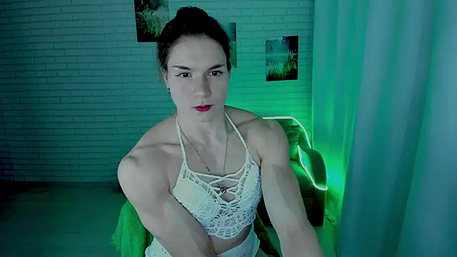 Lisa Ray online show from December 2025 11:02:01 PM