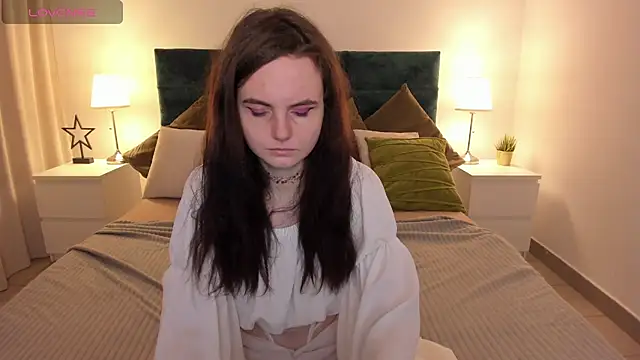 AmA lia  online show from February 2025 08:22:01 AM