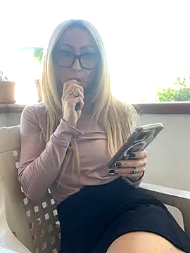 harleyejoker1 online show from October 2025 10:03:01 AM