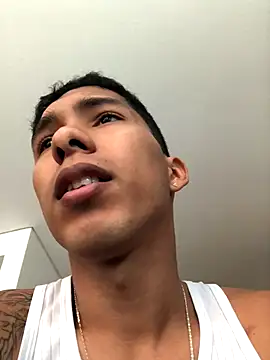 maximo vega newv online show from September 2025 08:46:01 PM