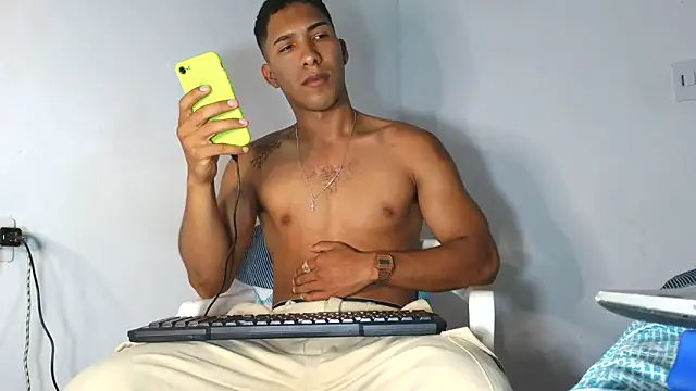 maximo vega newv online show from December 2025 08:51:01 PM