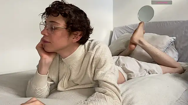 mapleg online show from March 2025 10:07:02 PM