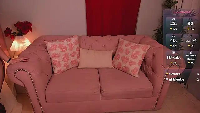 Lia Sweett  online show from February 2025 06:26:02 PM