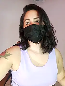 Aiunii1 online show from November 2025 02:00:01 PM