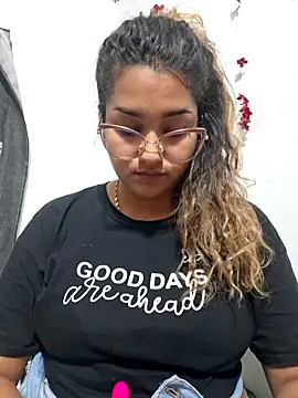 BrendaGirs online show from September 2025 03:33:02 AM